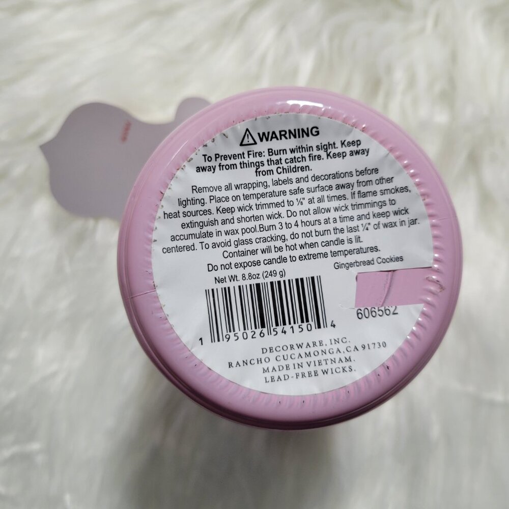 Sweet Holidays Gingerbread Cookies Scented Candle - Picture 5 of 5